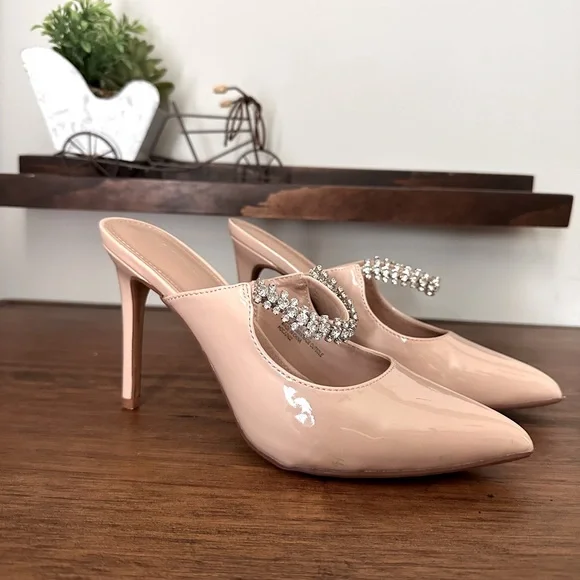 BCBGeneration shoes - Picture 1 of 6